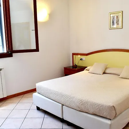 Ilios Aparthotel 3*