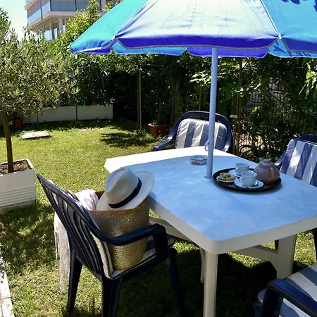 Ilios Aparthotel